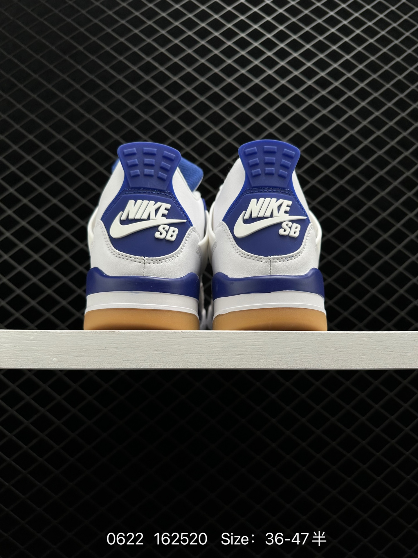 Nike Air Jordan 4 Retro OG